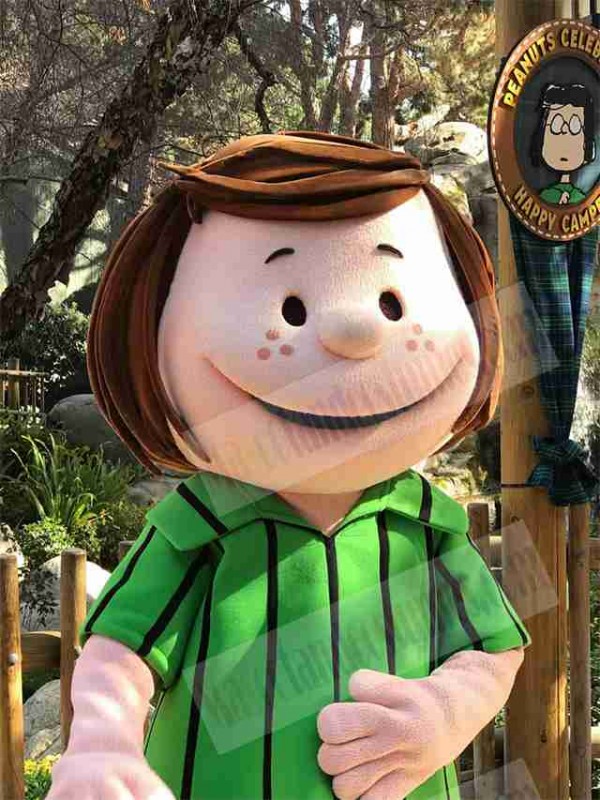 Linus Girl mascot costume